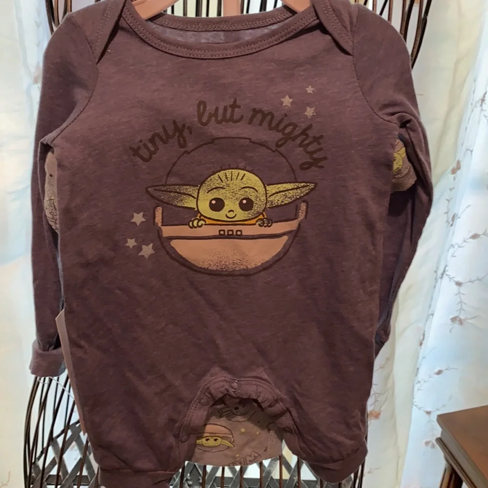 Baby Yoda Onesie Set